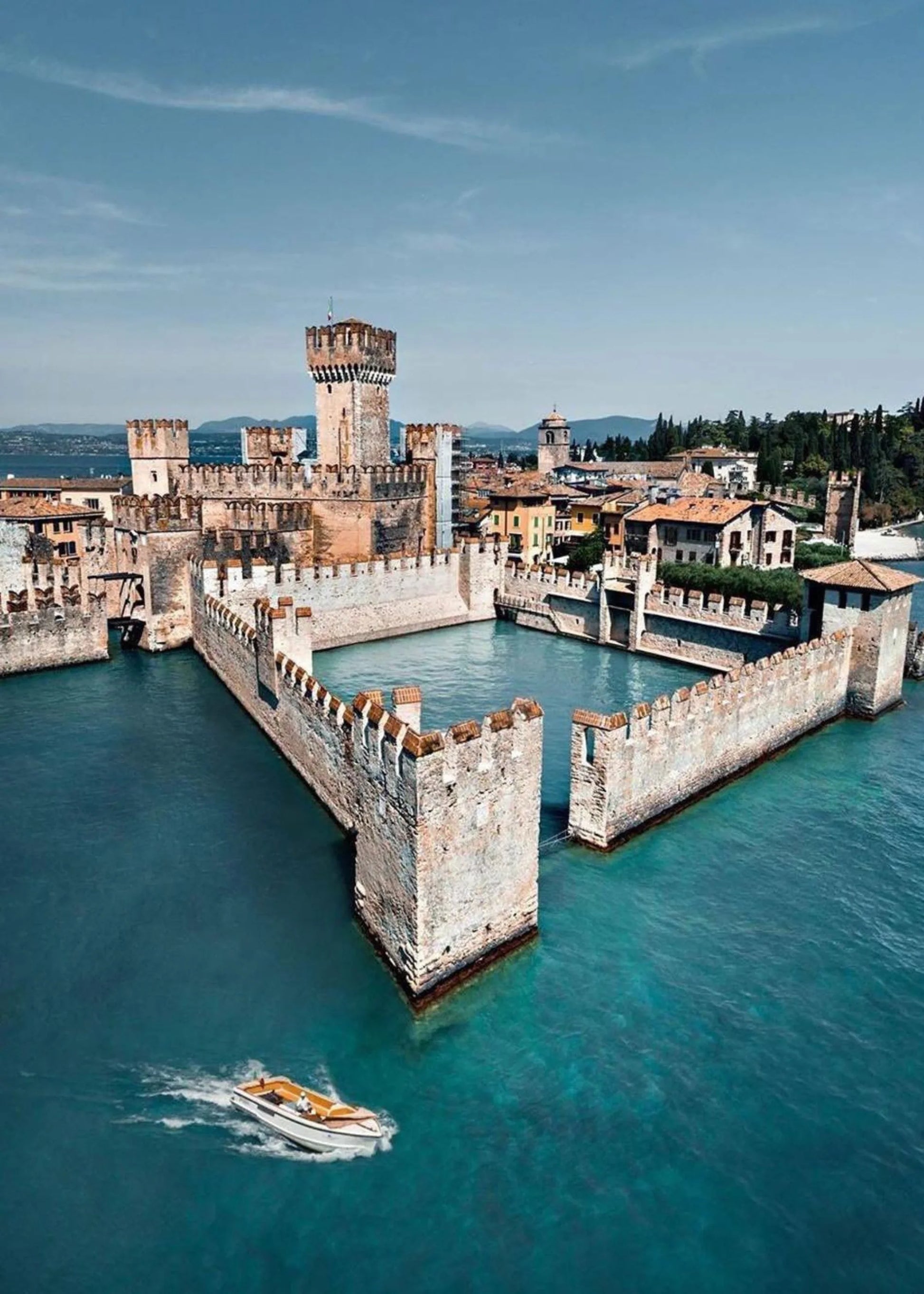 Majestic Verona Castelvecchio Poster | Muurdecoratie Europa | Wanddecoratie Historisch | Schilderijen Kunst