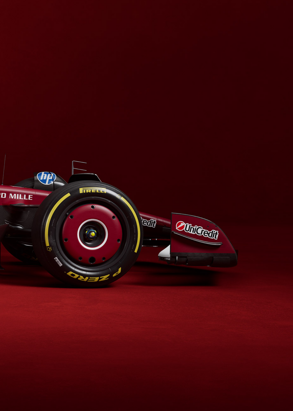 Ferrari F1 Drieluikposter | Kunstwerk van een Formule 1-racewagen | Charles Leclerc-poster | Lewis Hamilton-poster | Wanddecoratie | Motorsportposterset