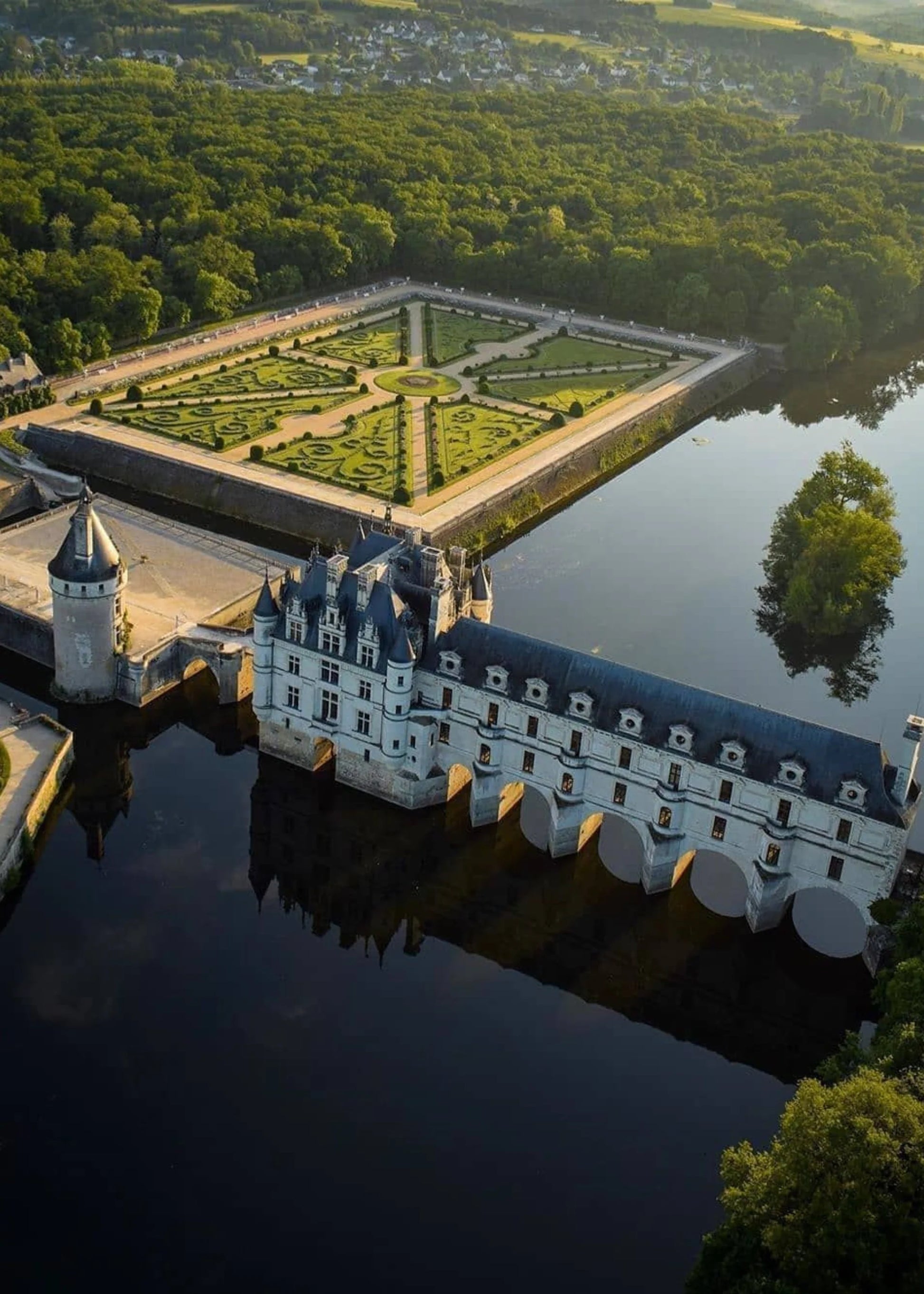 Château de Chenonceau Poster | Muurdecoratie | Majestueuze Europese Kastelen | Frankrijk | Schilderijen | Wanddecoratie