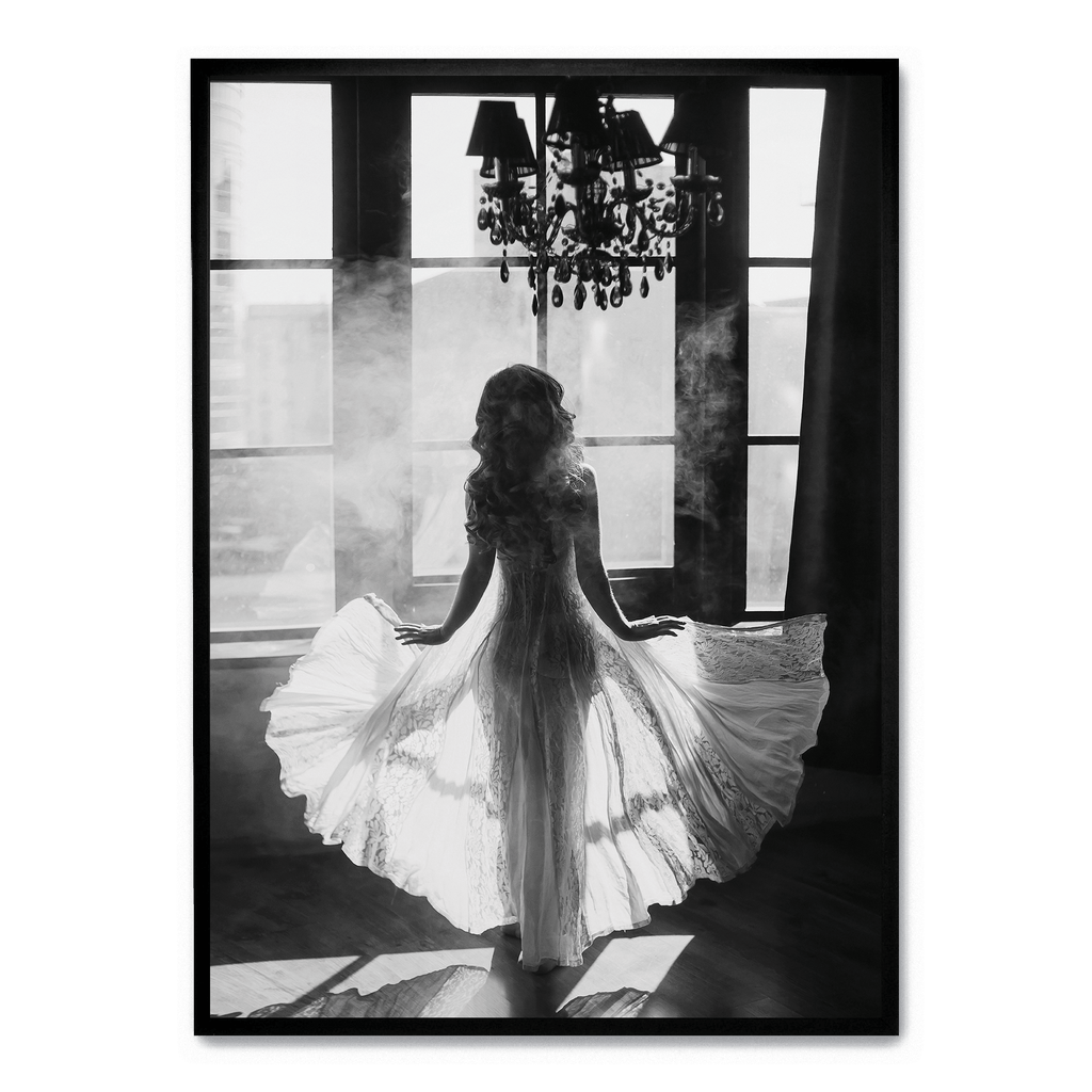 White Dress & Smoke | Posters | Moderne Wanddecoratie | Muurdecoratie voor Huis | Elegante Rook Design