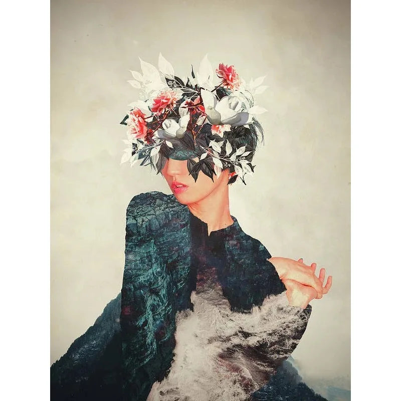Vintage Flower Heads Poster | Bloemen van de Geest | Bloemen Vrouw Print | Botanische Fluisters Muurdecoratie | Muurdecoratie Portret van Bloemige Sereniteit