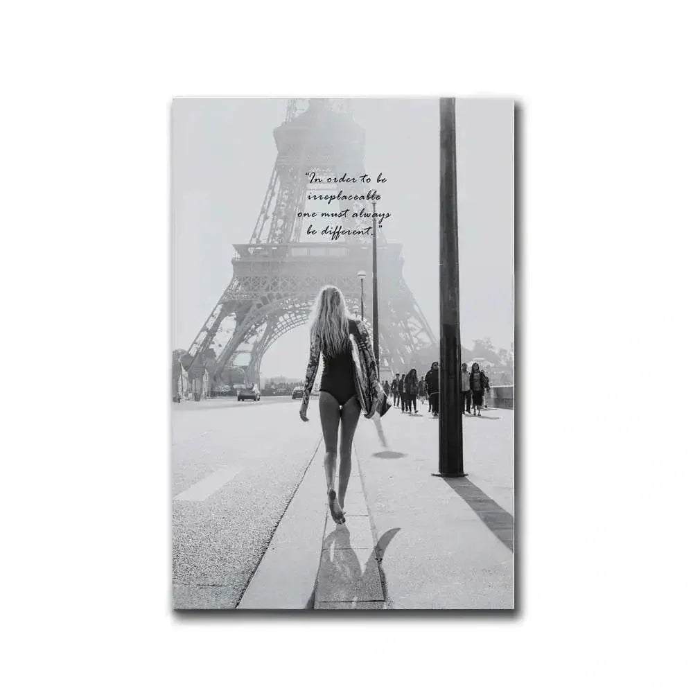 Coco Chanel Poster | Muurdecoratie Mode Icoon Silhouet | Inspirerende Quote | Parijse Skyline | Wanddecoratie