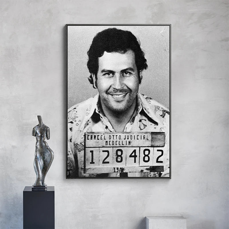 Pablo Escobar Poster | Iconisch Mugshot | Zwart Wit Wanddecoratie | Historische Fotografie Kunst | Muurdecoratie