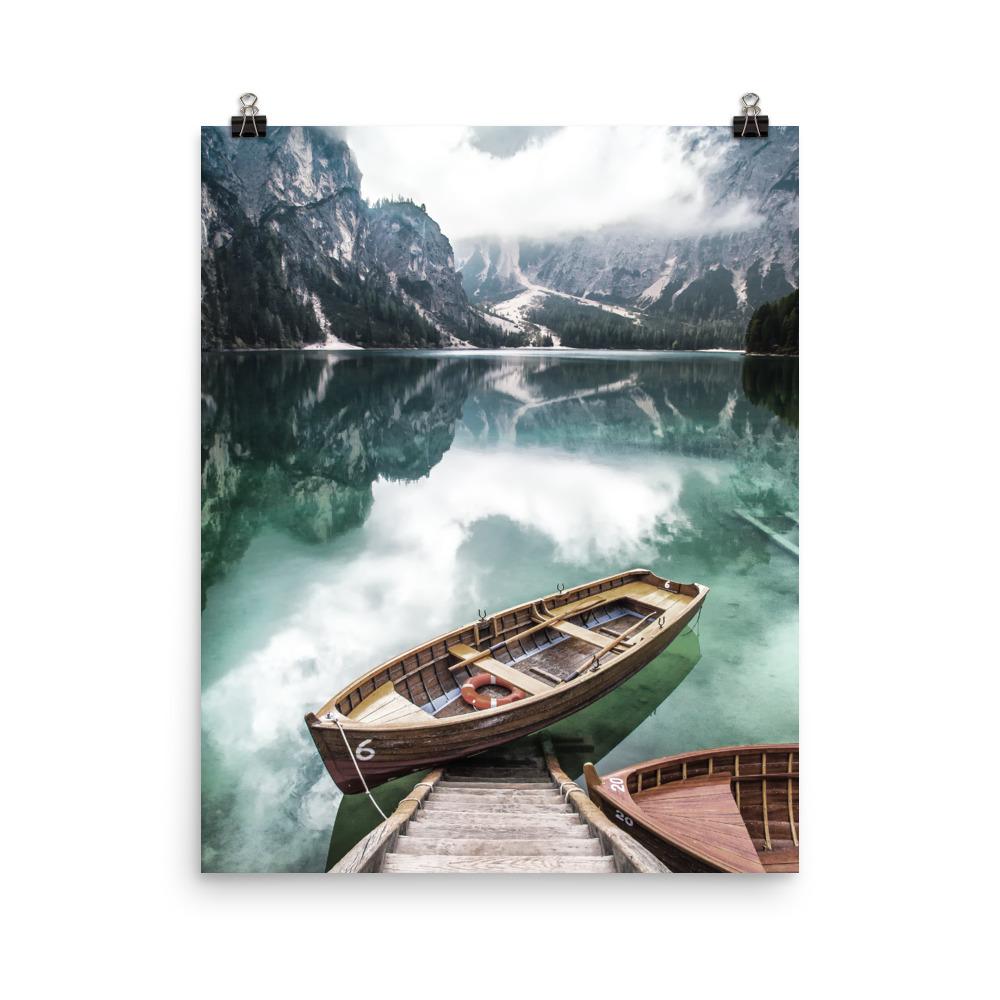 Braies lake Poster | Muurdecoratie | Wanddecoratie voor Huis & Tuin | Prenten en Visuele Kunstwerken