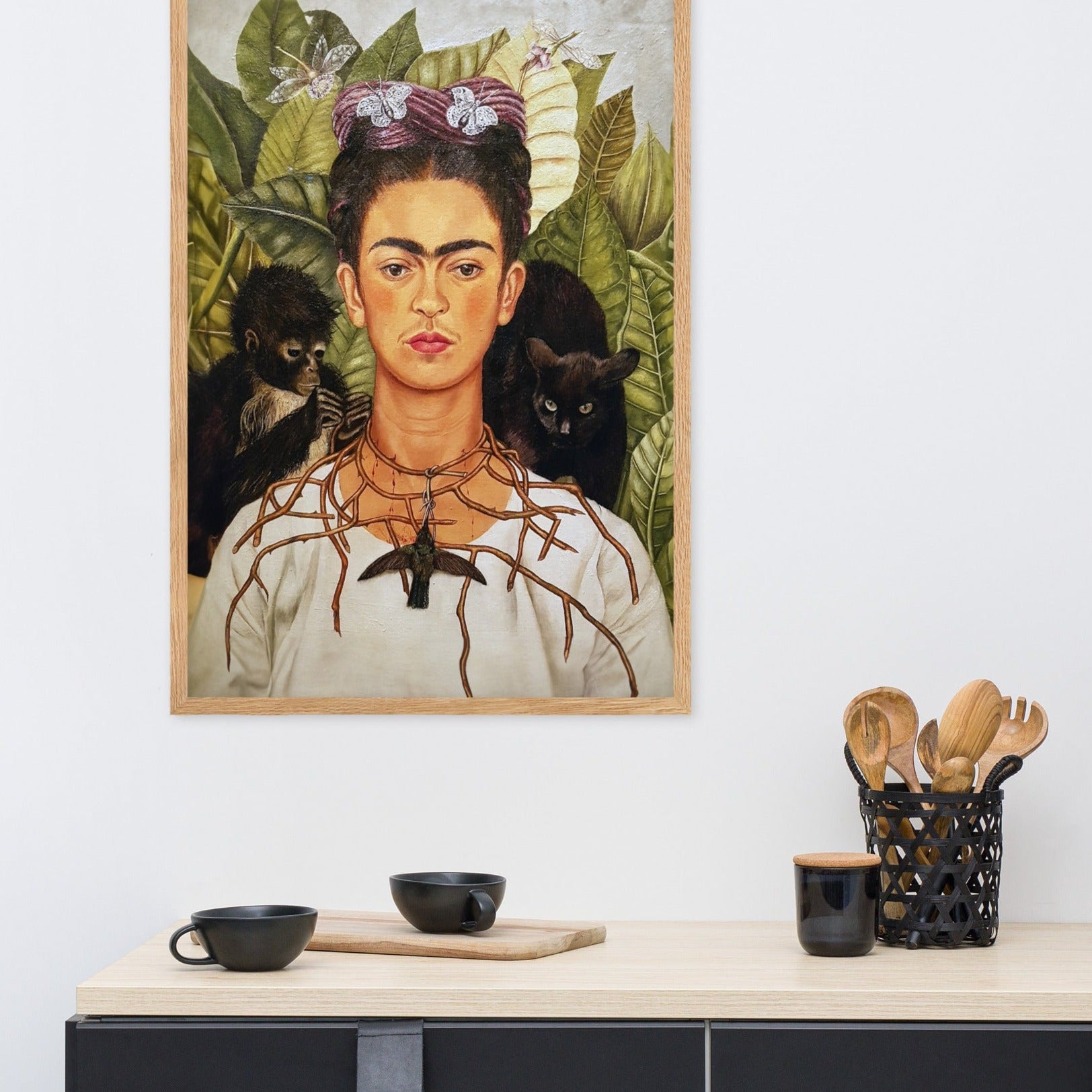 Frida Kahlo with Thorn Necklace and Hummingbird | Muurdecoratie | Wanddecoratie | Posters | Schilderijen | Kunst