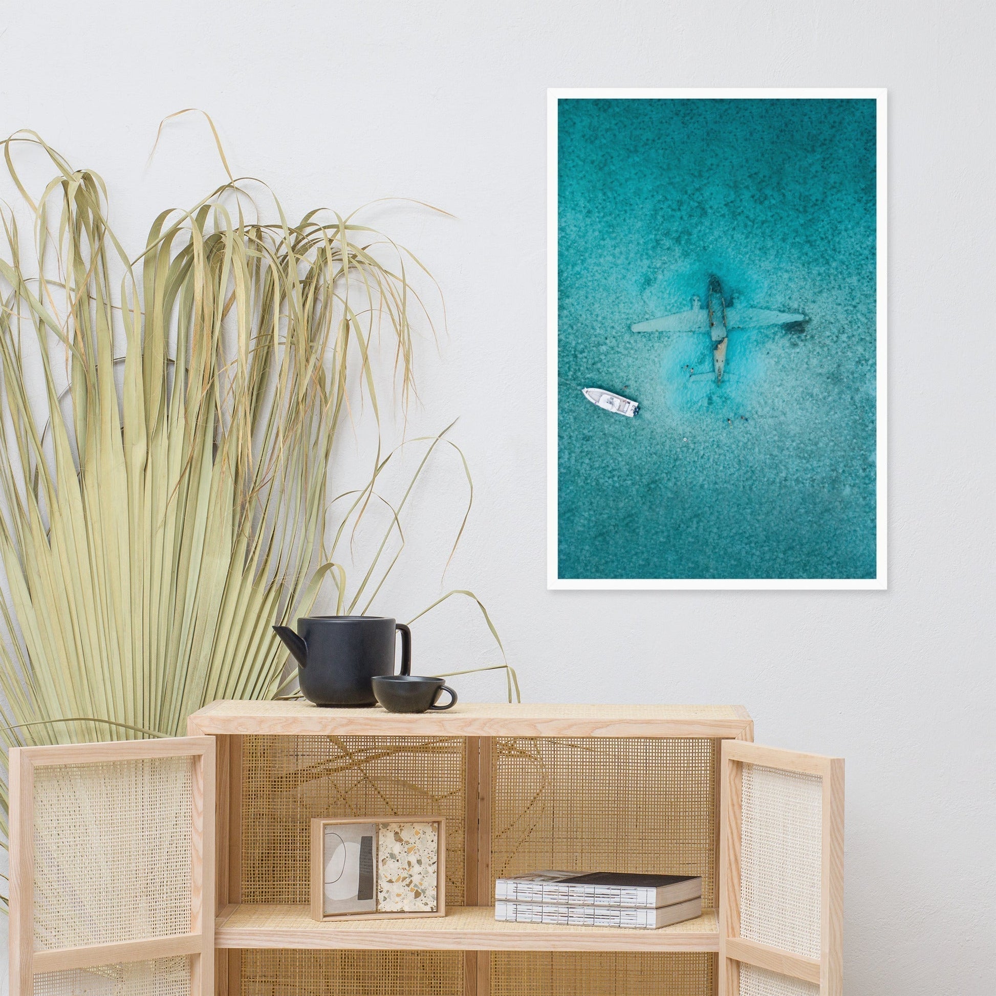 Sunken Plane Scene Poster | Aviation Art | Muurdecoratie | Modern Wanddecoratie | Luchtfoto Oceaan | Unieke Posters | Hoge Kwaliteit Schilderijen